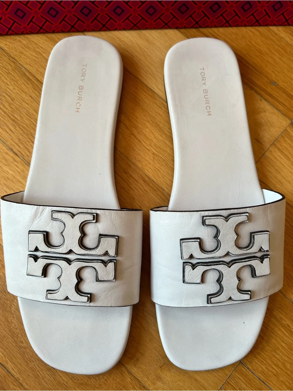 Tory Burch Gardenia White Ines Single-Band Leather Slide Sandals